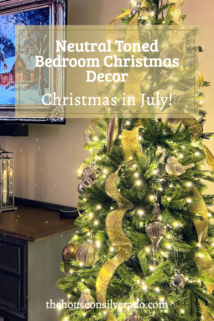 King of Christmas Bedroom
