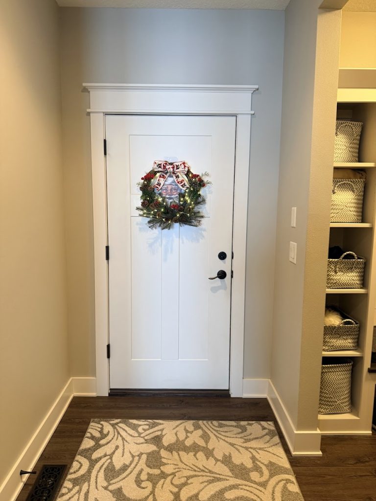 wreath back hall